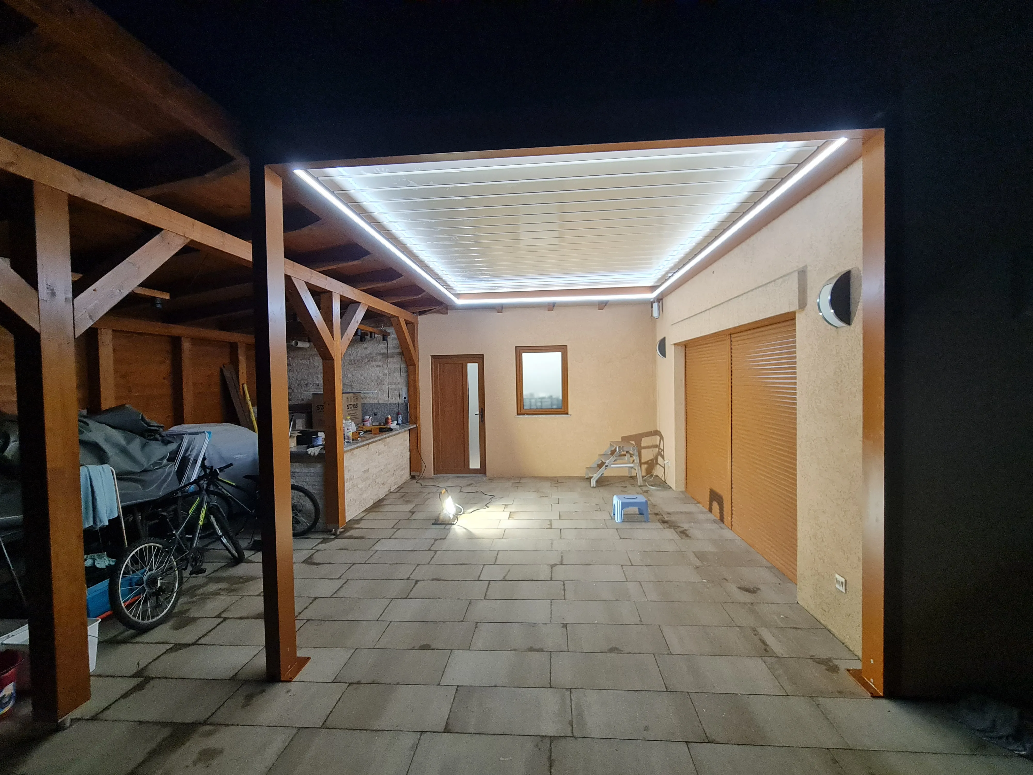 Bioklimatikus (sunguard) pergola tervezése és telepítése Budapesten, 2022-ben