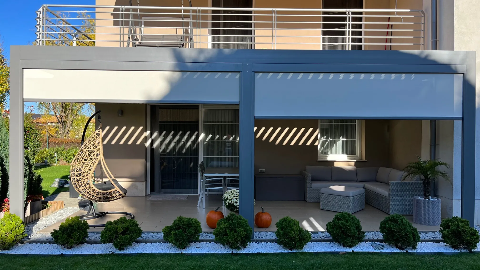 Bioklimatikus (sunguard) pergola tervezése és telepítése Budapesten, 2022-ben