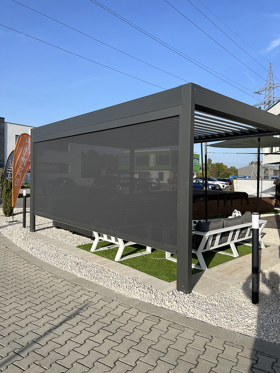 Bioklimatikus (sunguard) pergola tervezése és telepítése Budapesten, 2022-ben