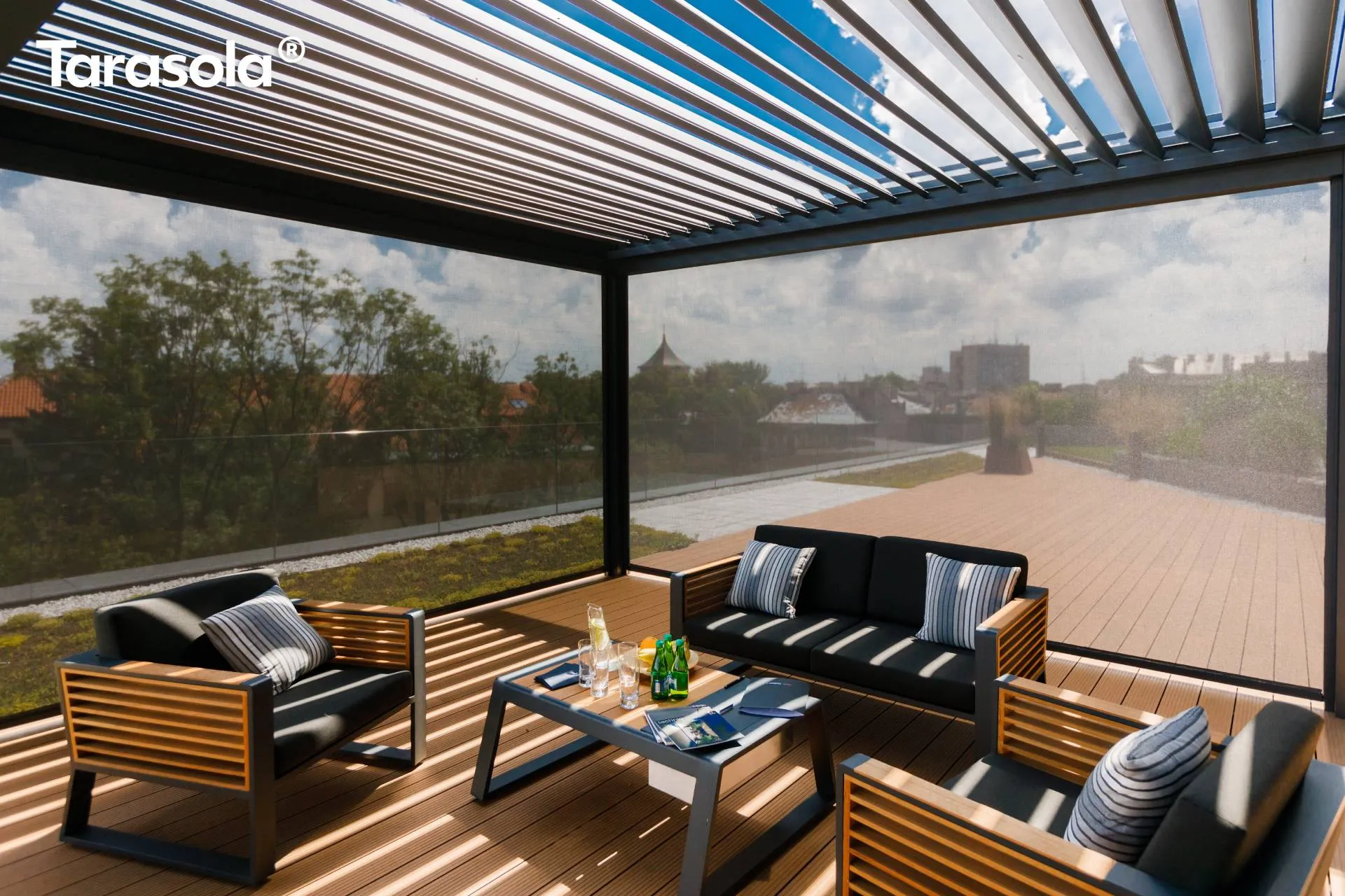 Bioklimatikus (sunguard) pergola tervezése és telepítése Budapesten, 2022-ben